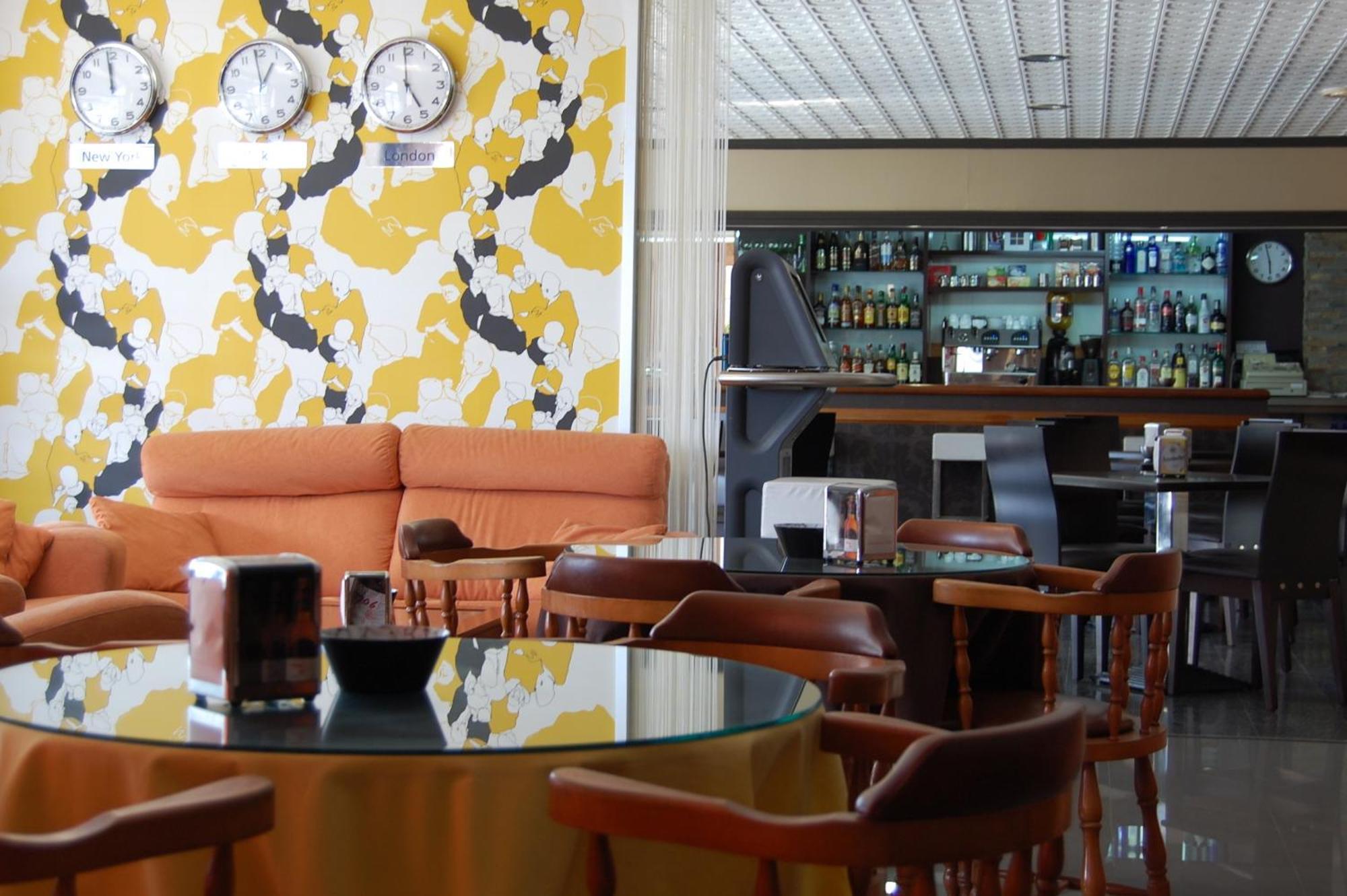 Hotel Paris Poio Luaran gambar